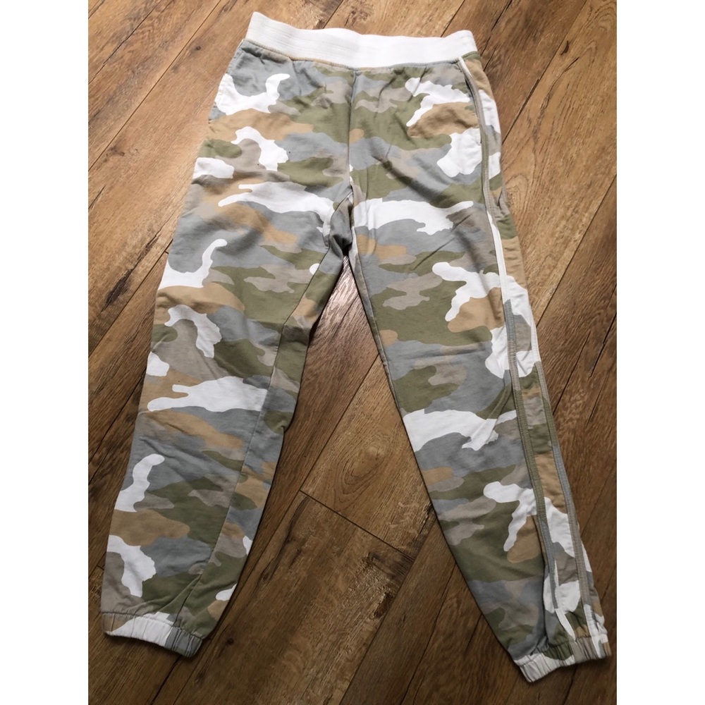 Aerie Sunwashed Desert Jogger, neutral camo- small